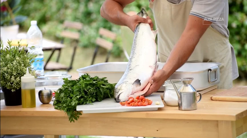 Salmon in salt crust