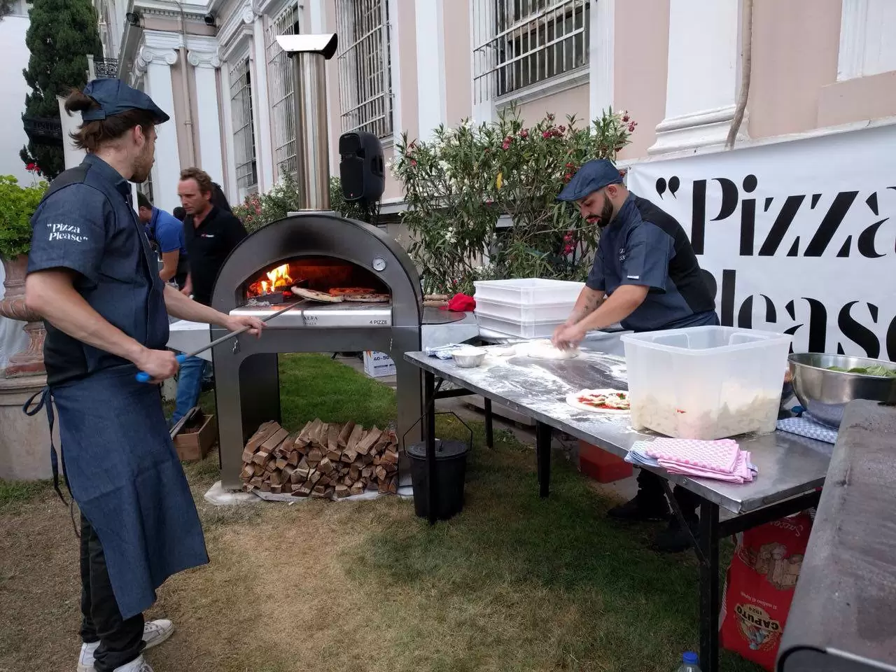 35162084_1680850205297919_1634699251898384384_o Horno de leña: ¿cómo funciona y cómo utilizarlo?