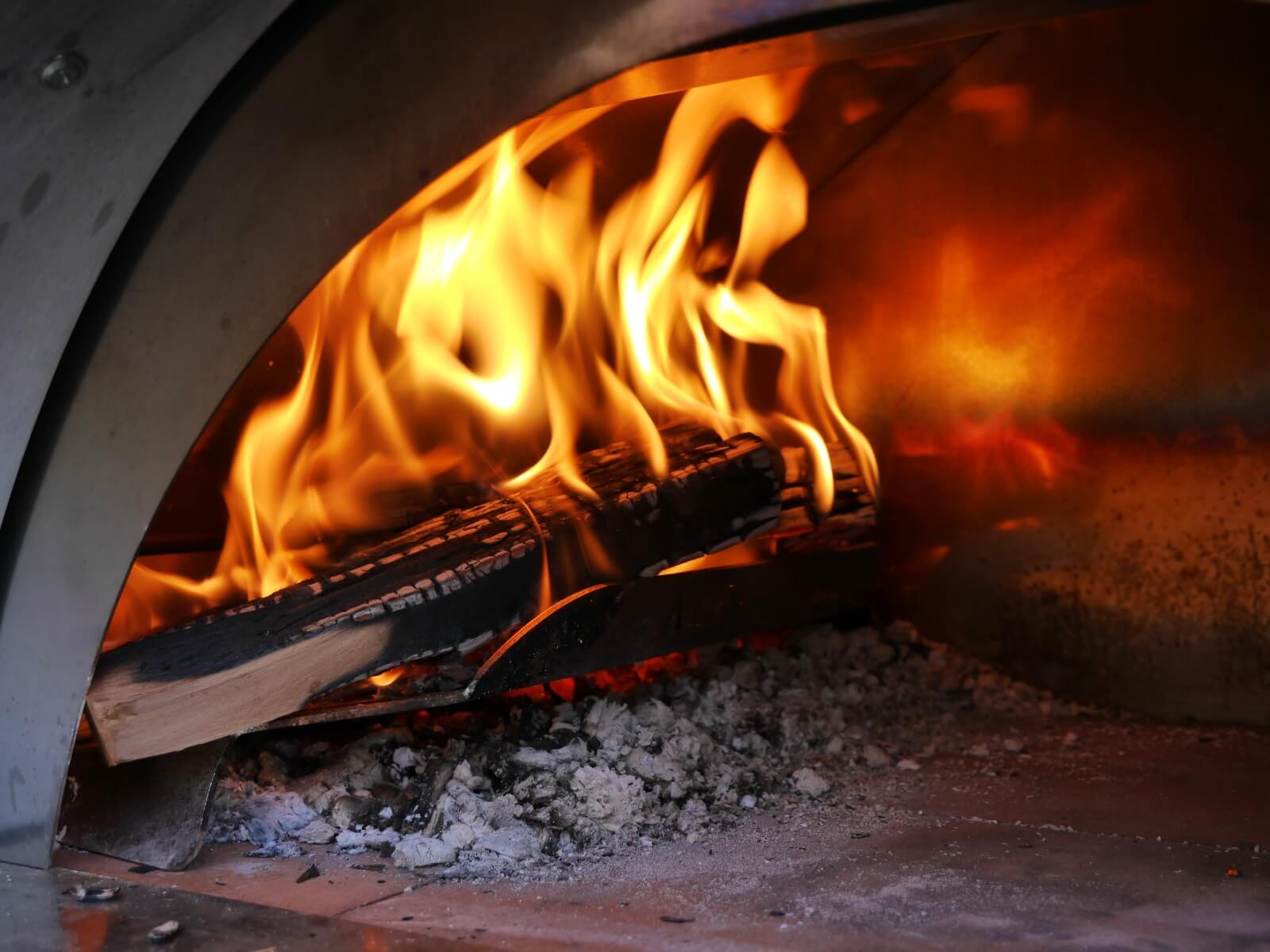 Características principales de un horno de leña para pizza