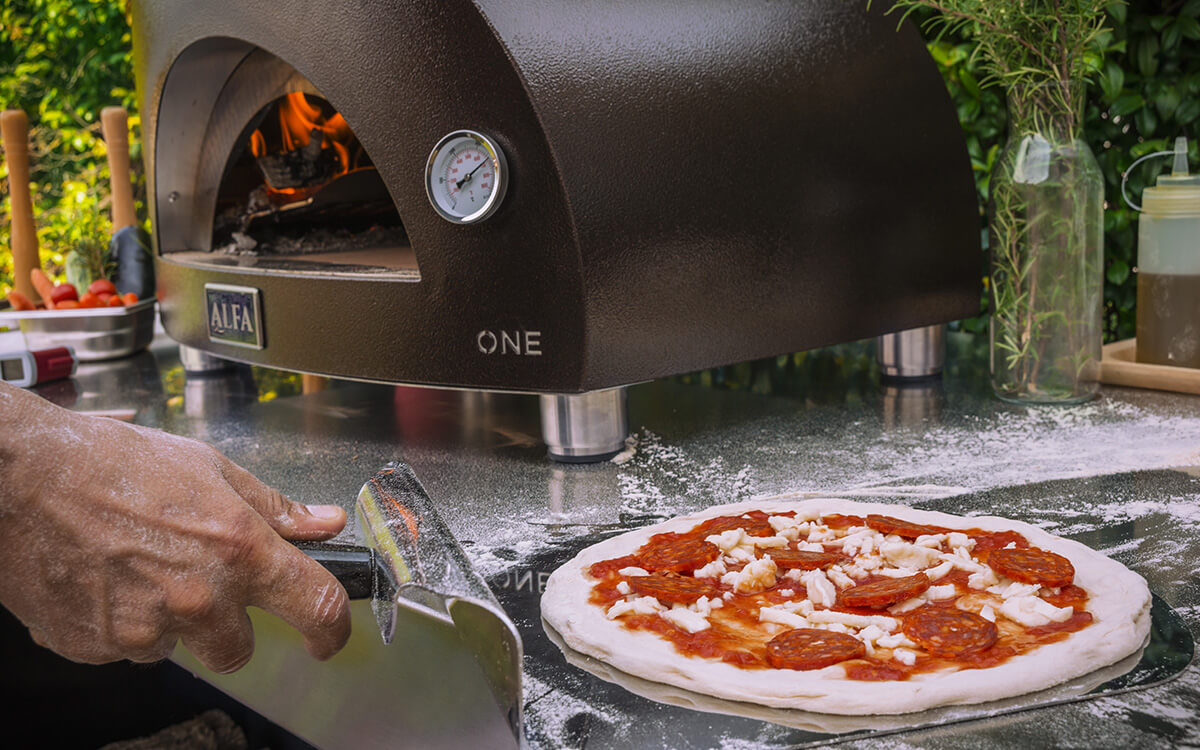 Horno de leña para pizza: 5 razones para elegir alfa para tu hogar. | Alfa Forni