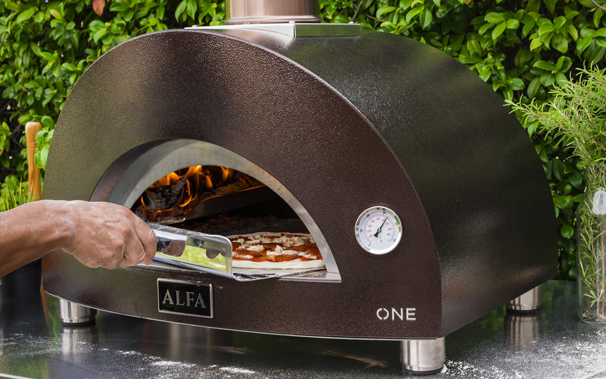 Pizza cocinada en el horno gas One. | Alfa Forni