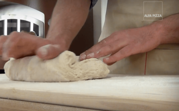How to knead dough easily without a stand mixer | Alfa Forni