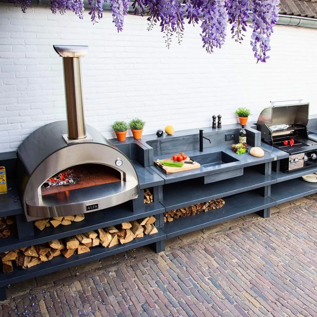 11 Beautiful Outdoor Kitchen Ideas for Summer 2020