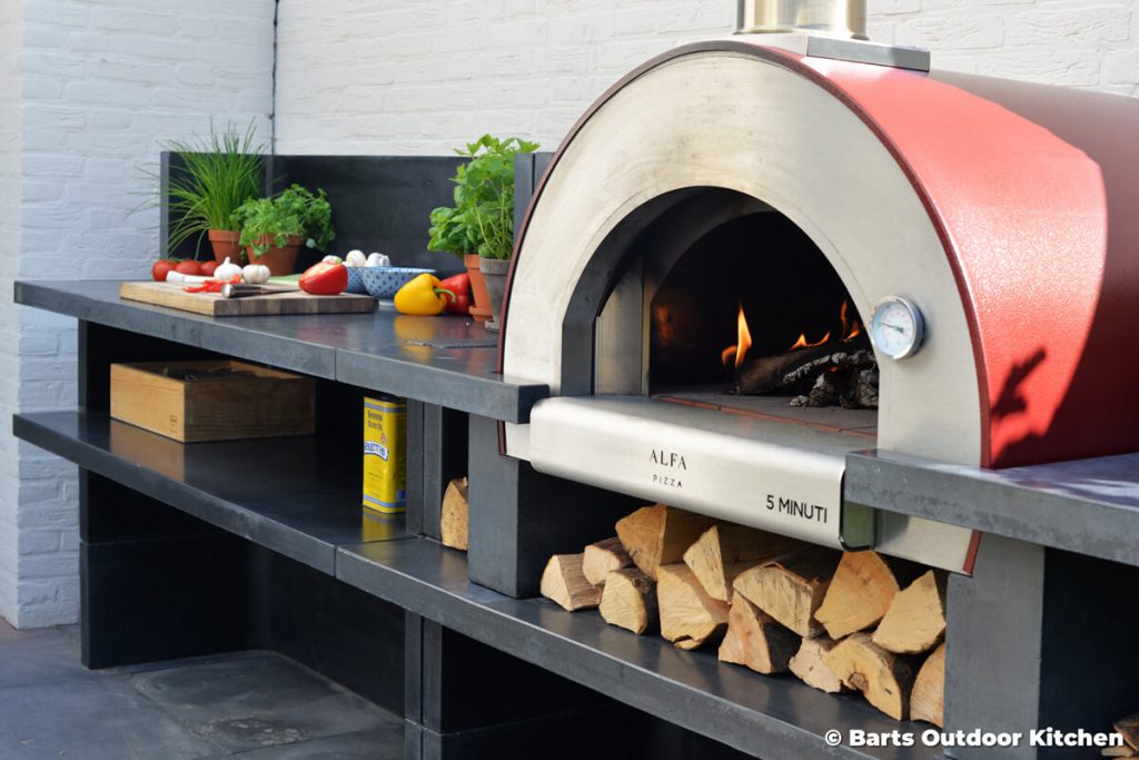 Cinco ideas de cocina exterior que no habías pensado | Alfa Forni