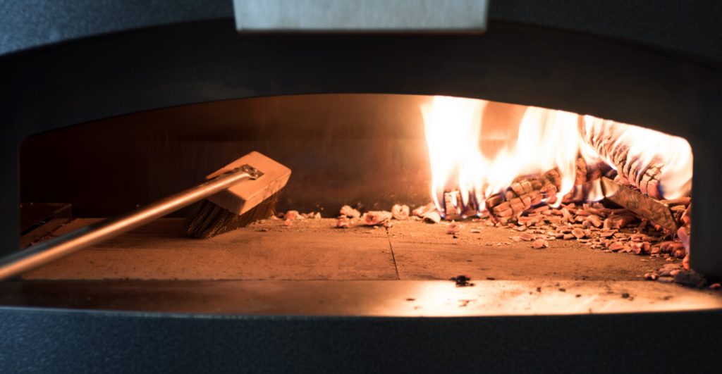 Hybridofen: Wie man das Kochen mit Holz und Gas kombiniert | Alfa Forni