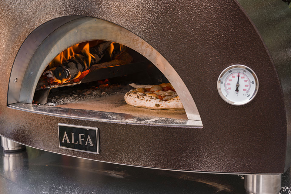 How long to bake a pizza as crispy as they come? | Alfa Forni