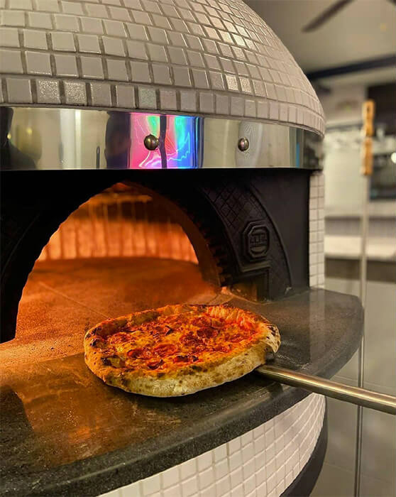 https://www.alfaforni.com/wp-content/uploads/2021/12/napoli-forno-pizza-commercial-ovens-detail-1.jpeg