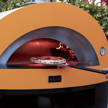 How to make the perfect pizza, even at home? With Alfa ovens it will be like being in a pizzeria