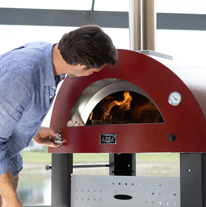 Cooking pizza - wood oven - Tutorial Alfa Pro | Alfa Forni
