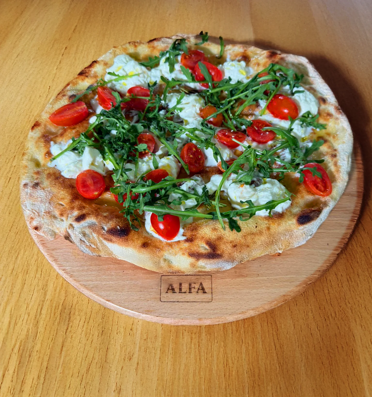 Pizza e Primavera: idee fresche per le prime serate all’aperto